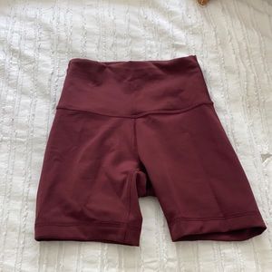 Lululemon Wunder Train HR Short 5”